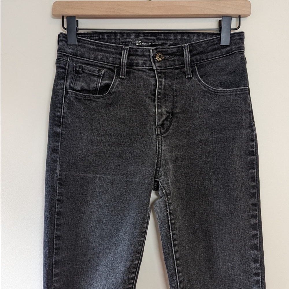 Levis Faded Black High Rise Skinny Slim  Stretch Jeans